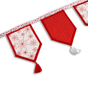 Daisy & Grace Christmas 5" House Bunting with Embroidery Kit - Red - 433397