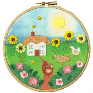 Bothy Threads Free To Roam Creative Felt Embroidery Kit - 15cm Diameter - 930375